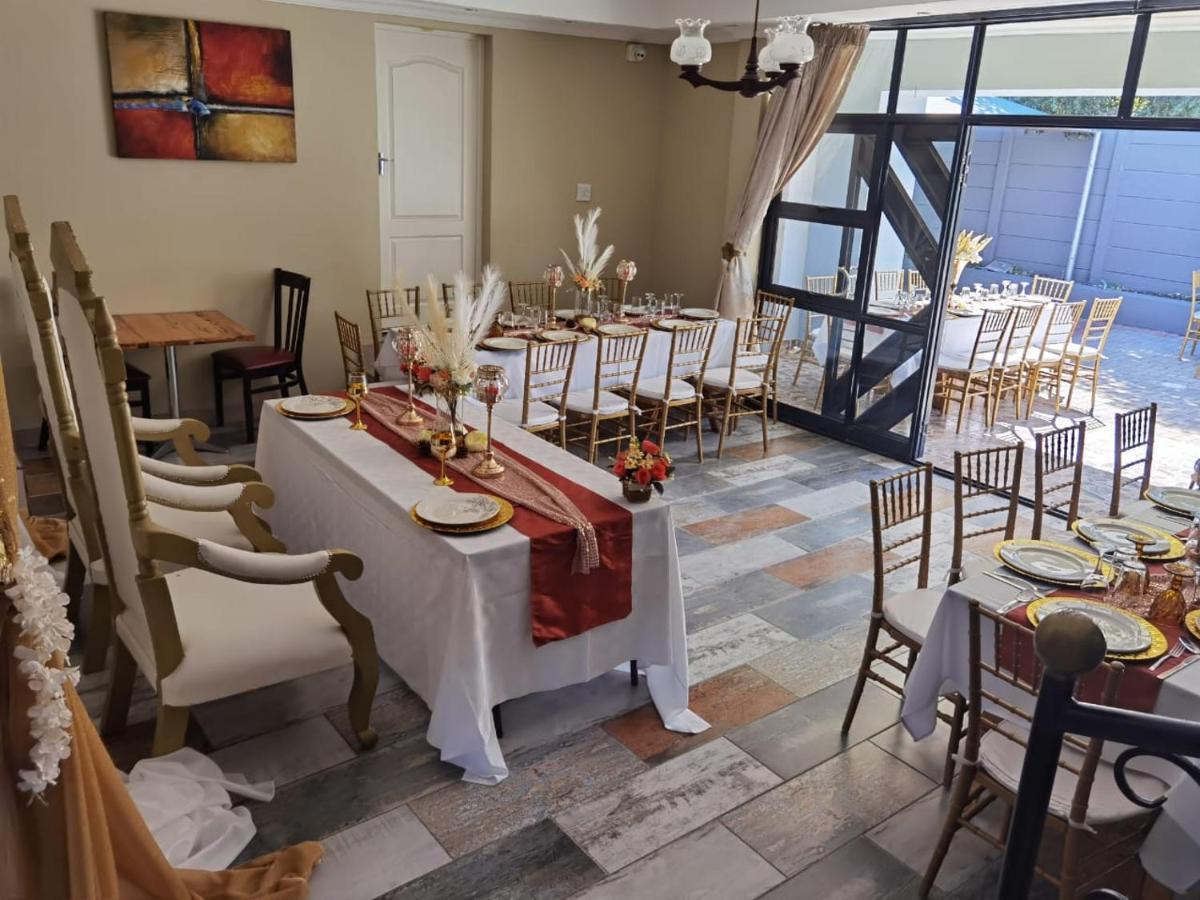 Victoria Guest Lodge 벨빌 외부 사진